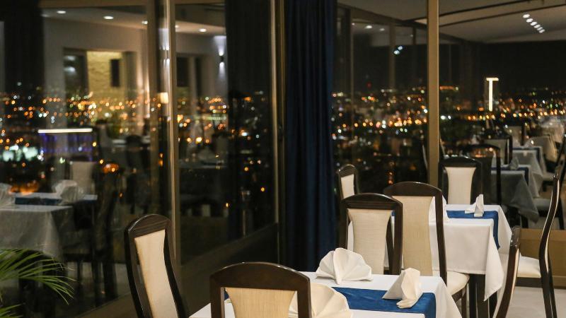 View Inn Boutique Hotel Skopje Ngoại thất bức ảnh