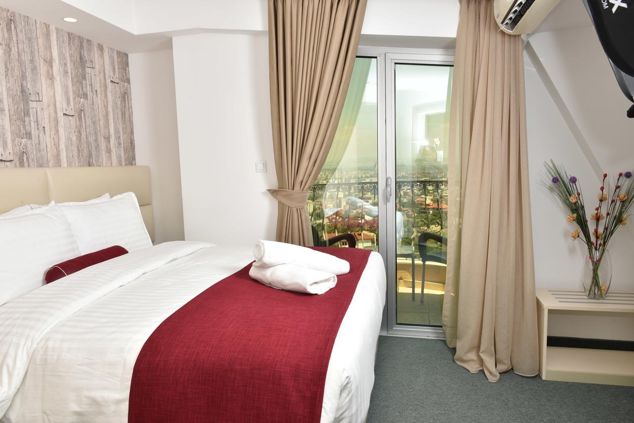 View Inn Boutique Hotel Skopje Ngoại thất bức ảnh