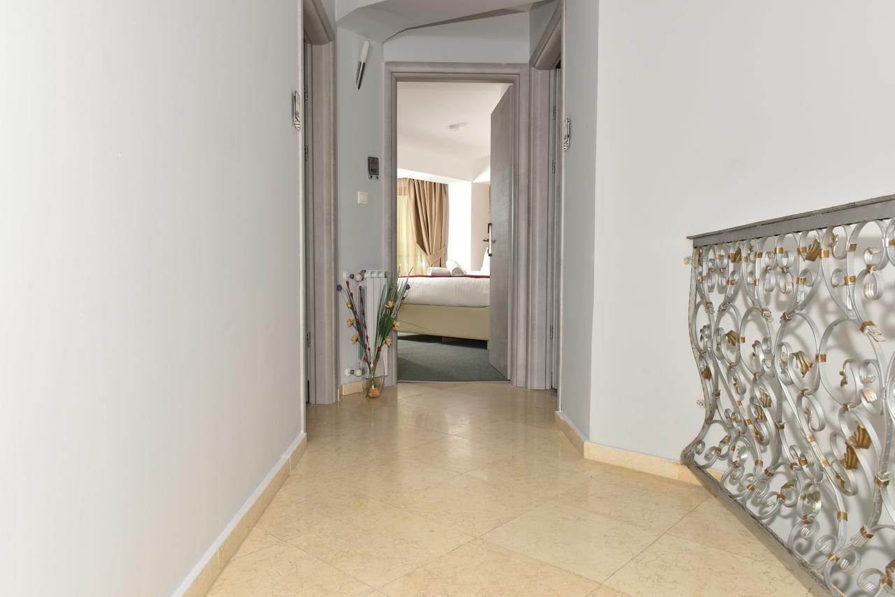View Inn Boutique Hotel Skopje Ngoại thất bức ảnh