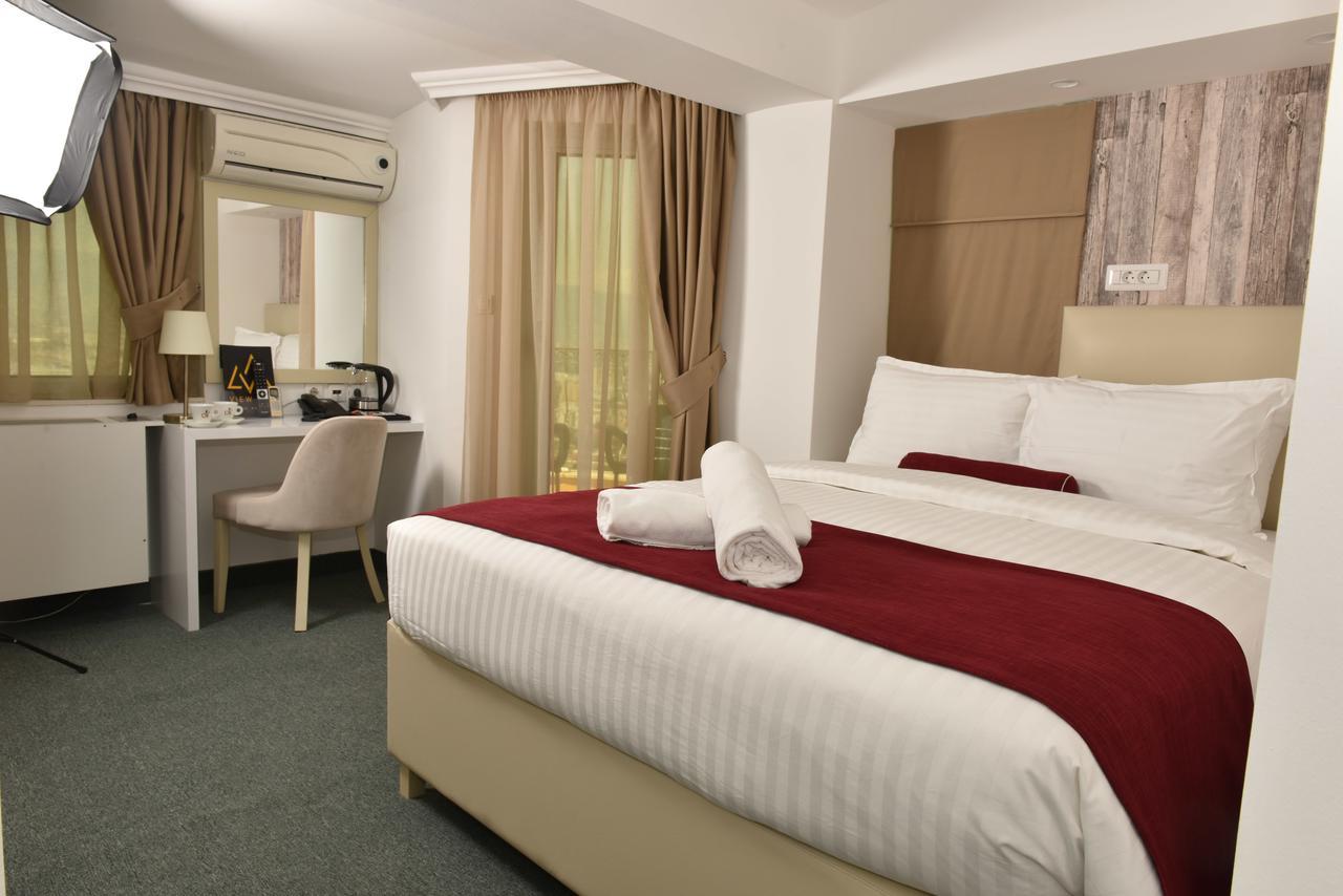 View Inn Boutique Hotel Skopje Ngoại thất bức ảnh
