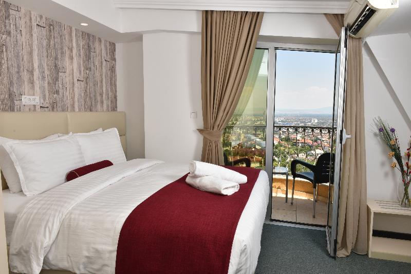 View Inn Boutique Hotel Skopje Ngoại thất bức ảnh