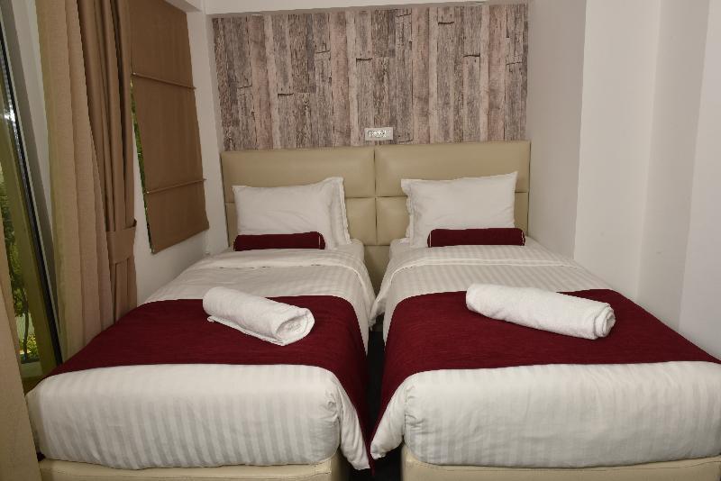 View Inn Boutique Hotel Skopje Ngoại thất bức ảnh