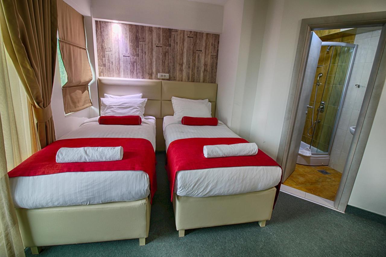View Inn Boutique Hotel Skopje Ngoại thất bức ảnh